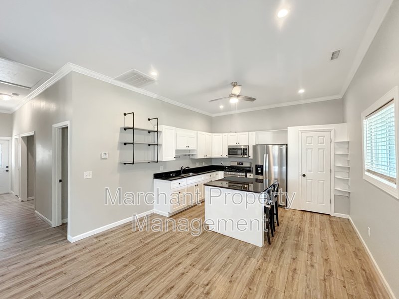 102 S. 8th Street property image