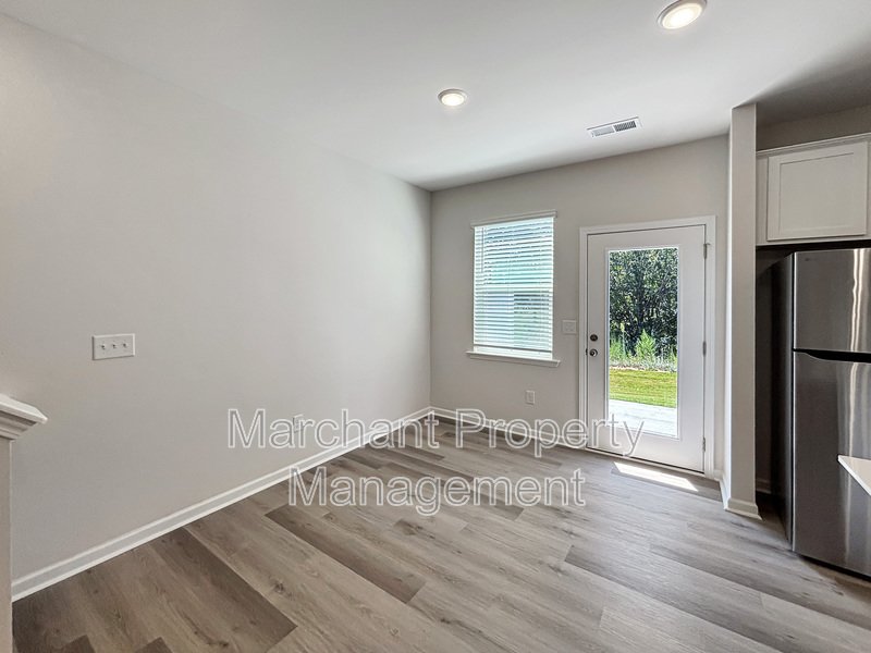 119 Stoneview Way property image