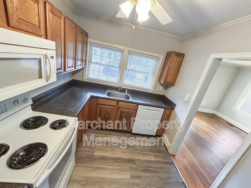 667 Ravenel Street property image