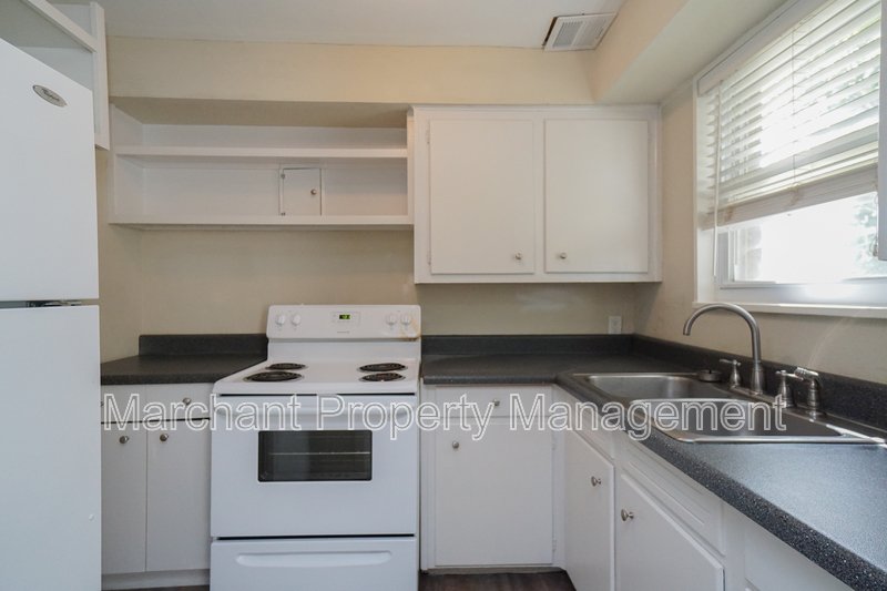 2BR Condo near Cleveland Park property image