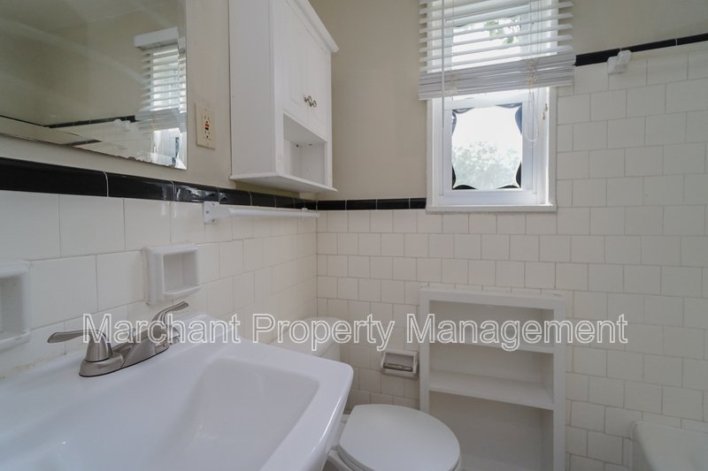 2BR Condo near Cleveland Park property image