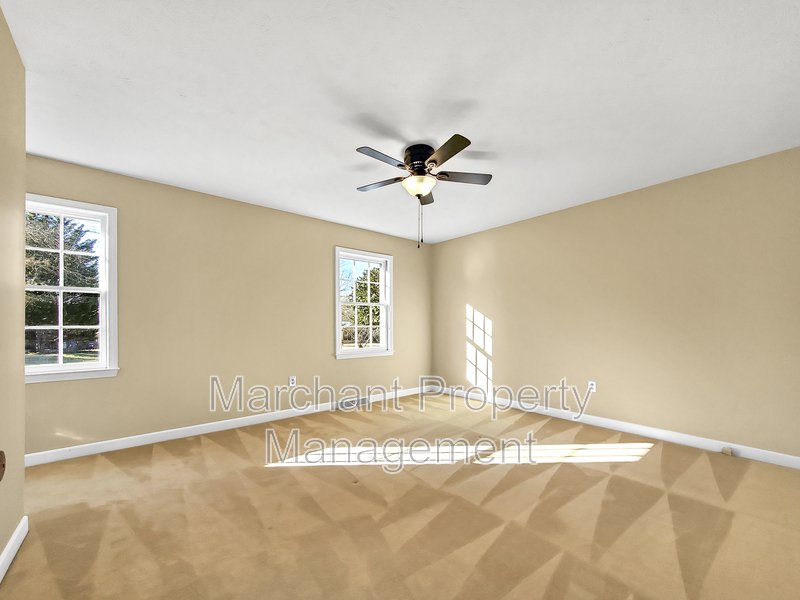 Great 3BR/2BA in Single Family Home! property image