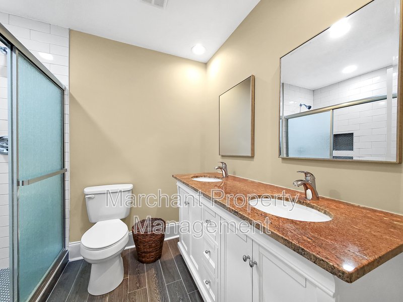 Great 3BR/2BA in Single Family Home! property image