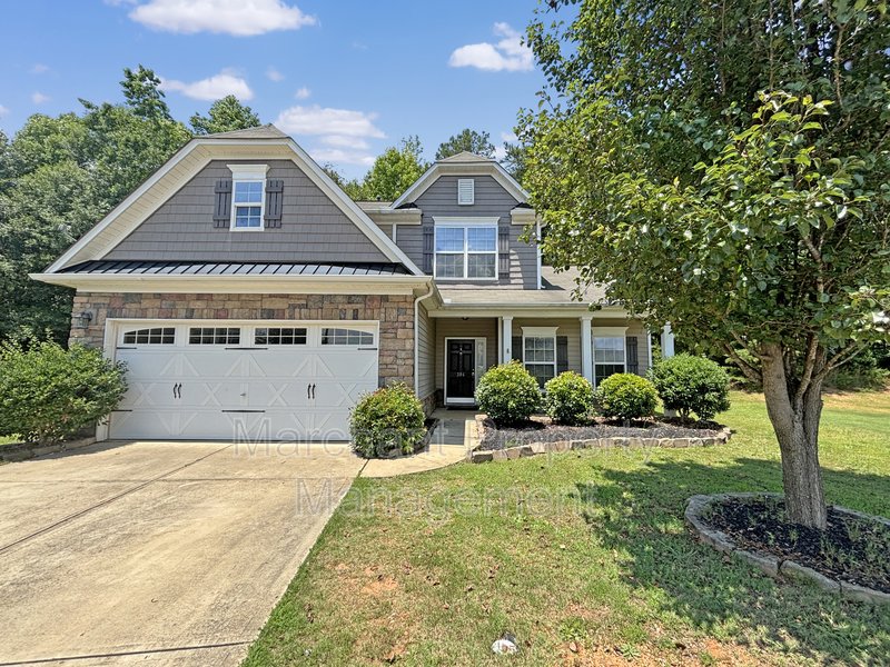 4 BR, 2.5 BA in the Five Forks area of Simpsonville property image