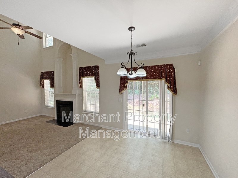 4 BR, 2.5 BA in the Five Forks area of Simpsonville property image