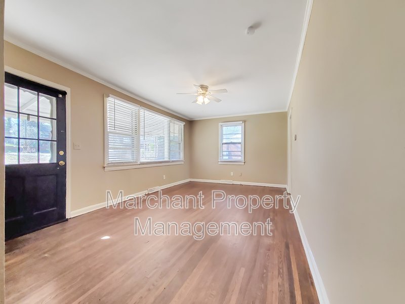 2BR, 1BA in The Old Augusta Rd area property image