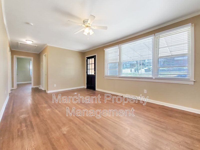 2BR, 1BA in The Old Augusta Rd area property image