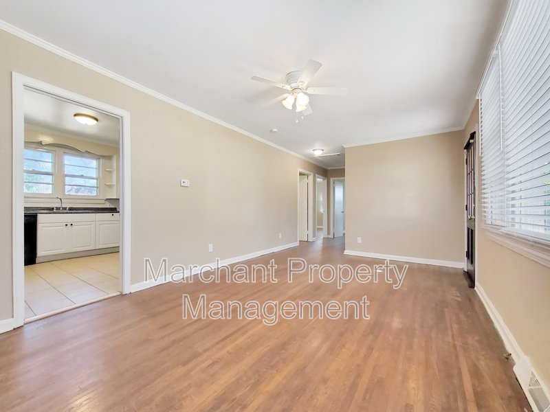 2BR, 1BA in The Old Augusta Rd area property image