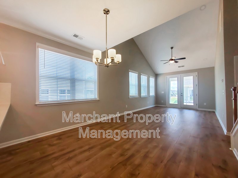 3BR, 2.5BA Townhouse in Greer property image