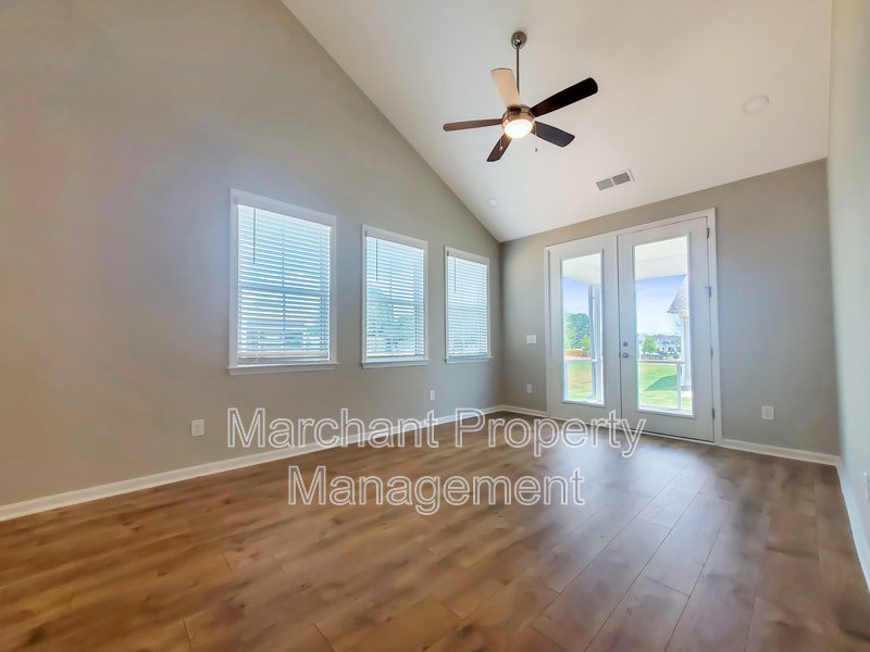 3BR, 2.5BA Townhouse in Greer property image