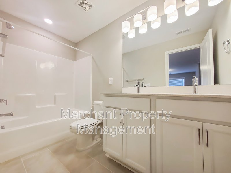 3BR, 2.5BA Townhouse in Greer property image