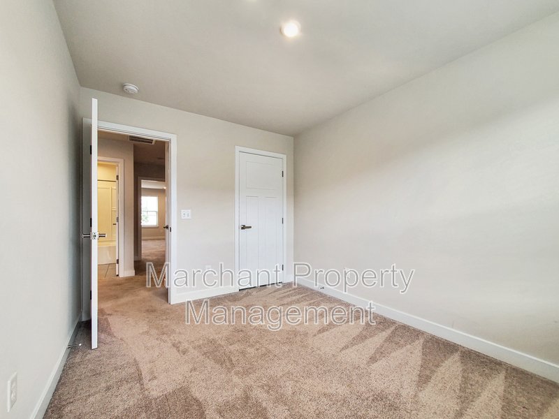 3BR, 2.5BA Townhome in the Simpsonville area property image