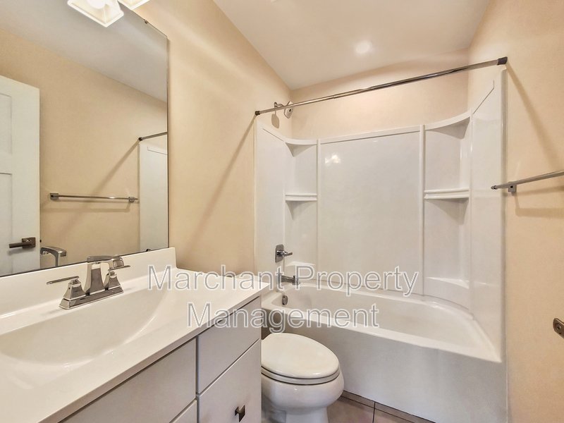 3BR, 2.5BA Townhome in the Simpsonville area property image