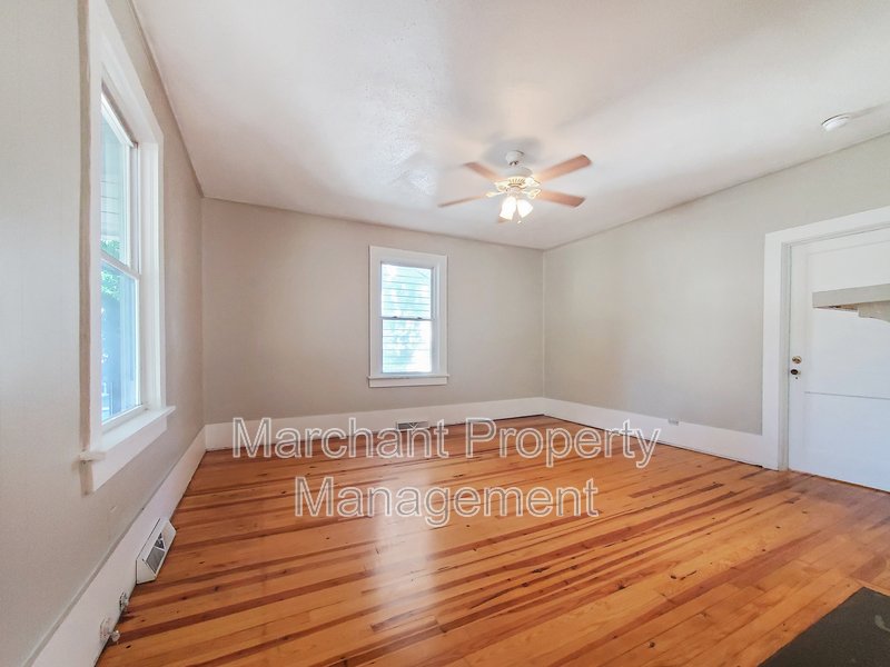 2BR, 1BA in Greenville's Art District property image