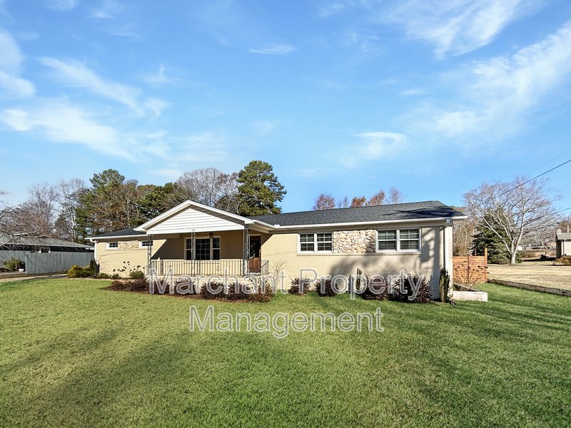 Easley's hottest location!! property image