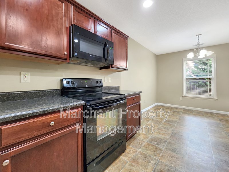 Spacious 3BR Ranch Home property image