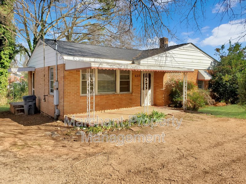 2BR, 1BA in The Old Augusta Rd area property image