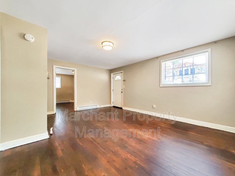 Downtown Greenville 2BR/1BA property image