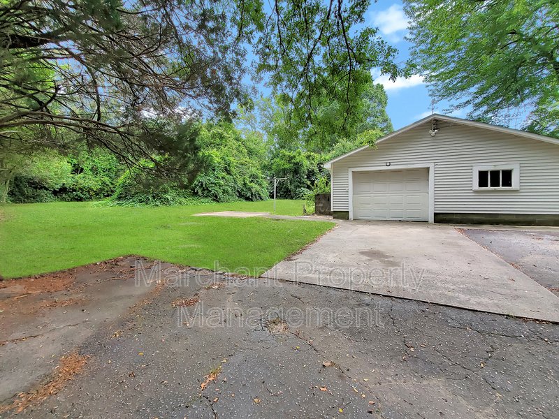 2 BR, 1 BA  in the Parkins Mill Area property image