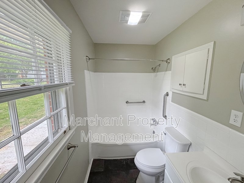 124 Folkstone Street property image