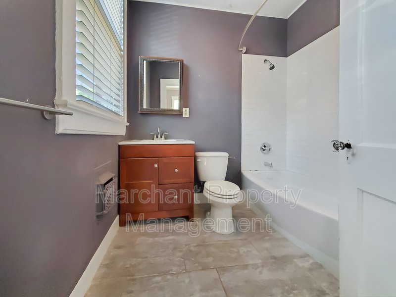 Downtown Duplex with 2BR/2BA property image